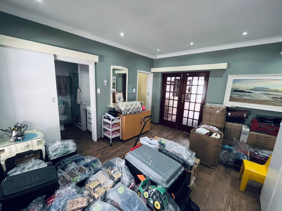 2 Bedroom Property for Sale in Protea Park North West